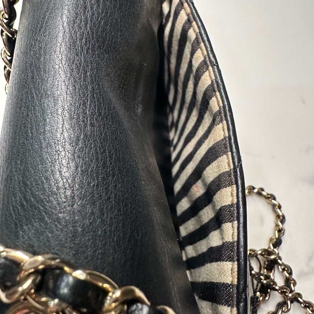 CHANEL Quilted Chevron Calfskin Small Single Flap Black Crossbody Bag + Dust Bag - Picture 5 of 15